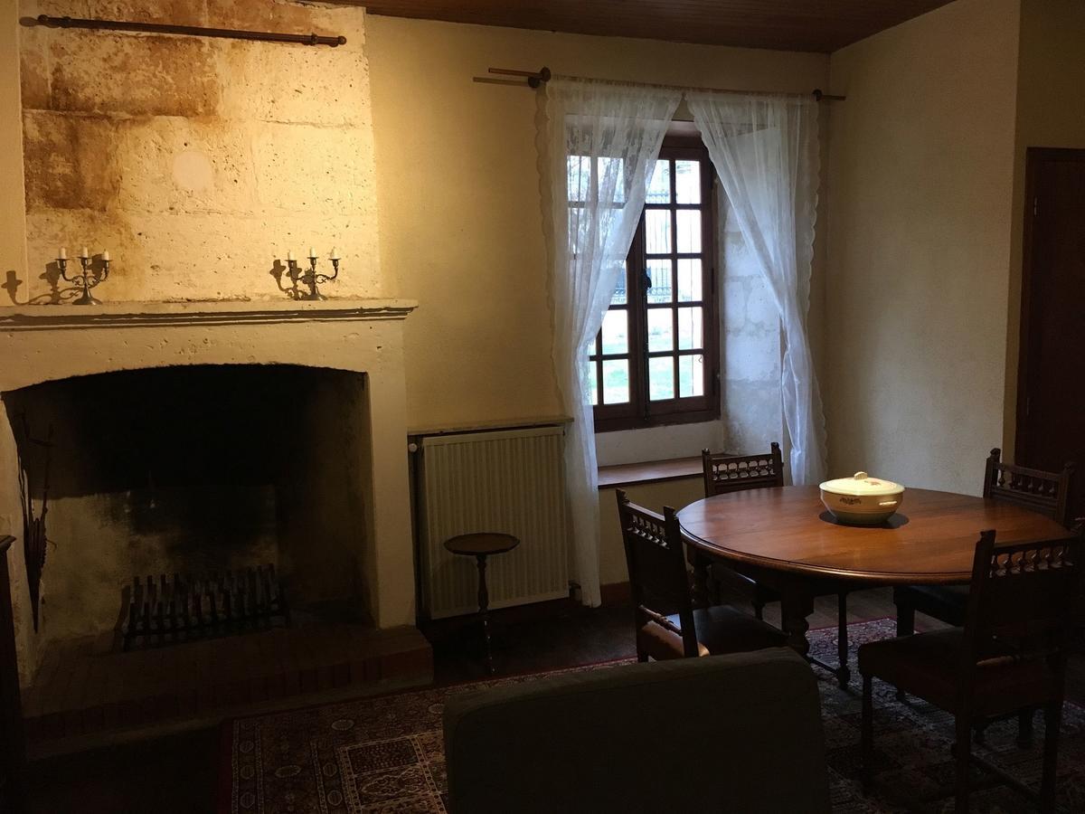 Au Pied Du Chateau Bourdeilles Экстерьер фото